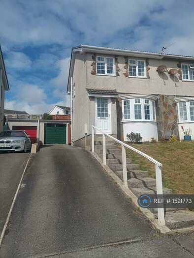 3 Bedroom Semi-Detached House To Rent In Ty Gwyn Drive, Bridgend, CF31