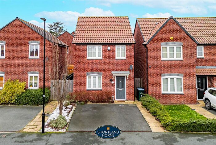 3 Bedroom Detached House For Sale In Rollings Drive, Wyken, Coventry, CV2