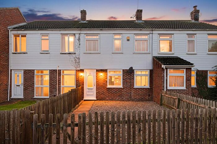 3 Bedroom Terraced House For Sale In Cherry Garden Lane, Newport, CB11