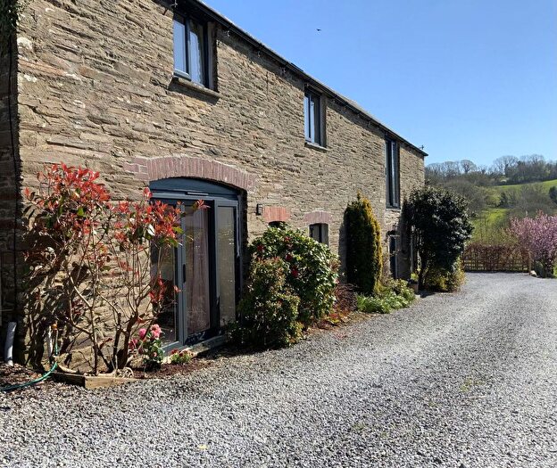 6 Bedroom Barn Conversion For Sale In Chillington, Kingsbridge, TQ7