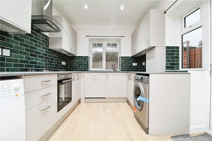 5 Bedroom Terraced House To Rent In Tunstall Road, Croydon, CR0