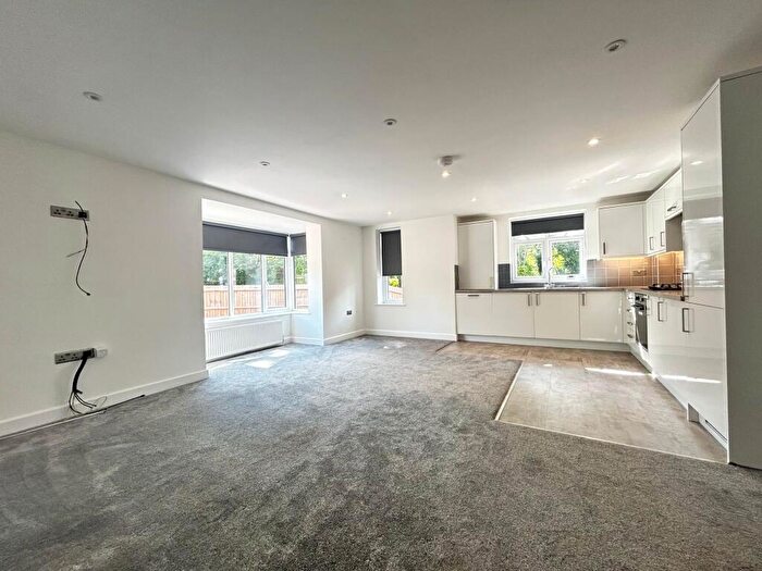 1 Bedroom Flat To Rent In Knowle Lane, Rivers Gate House Knowle Lane, GU6