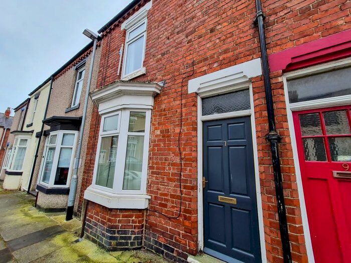 2 Bedroom Terraced House To Rent In Willow Road East - Darlington, DL3