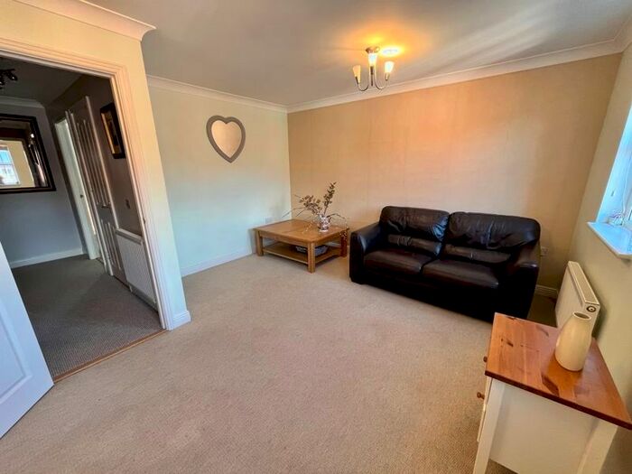 4 Bedroom Semidetached House For Sale In Ryder Drive, Muxton, Telford, TF2