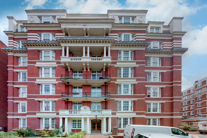 3 Bedroom Flat To Rent In Rodney Court, Maida Vale, London, W9