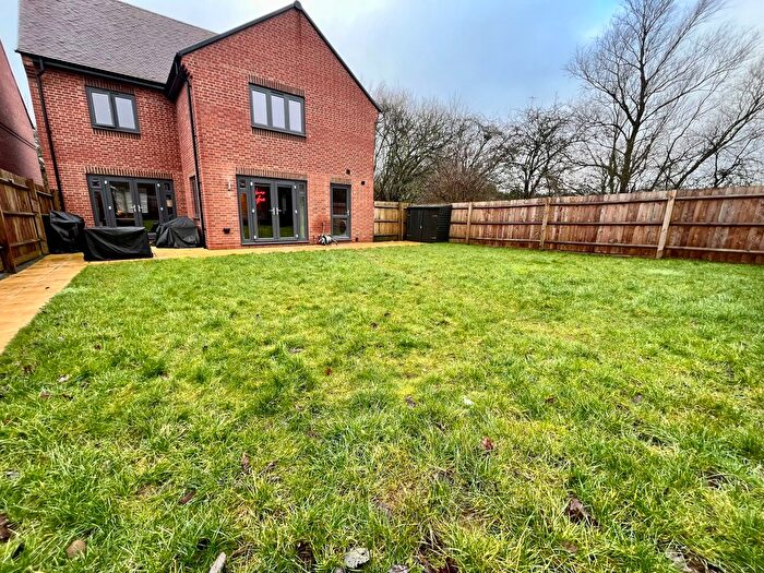 4 Bedroom Detached House For Sale In Heron Mews, Hemel Hempstead, Hertfordshire, HP1