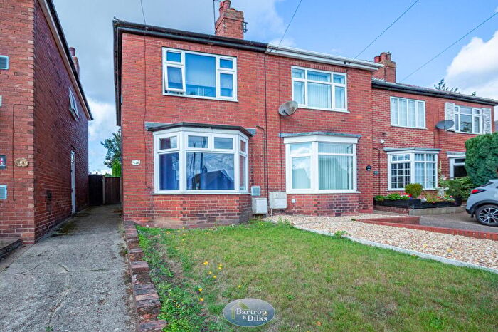 3 Bedroom Semi-Detached House For Sale In Gateford Road, Worksop, S81