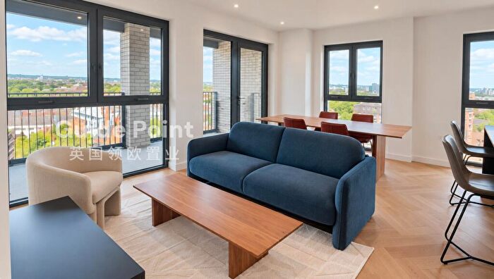 2 Bedroom Flat To Rent In Emperor Point, Dragonfly Walk, London, N4