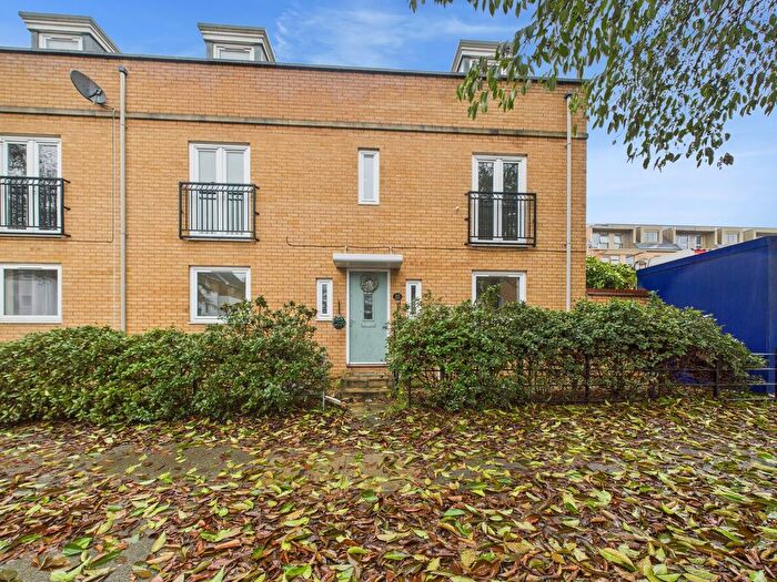 5 Bedroom End Of Terrace House For Sale In Silver Hill, Hampton Centre, PE7