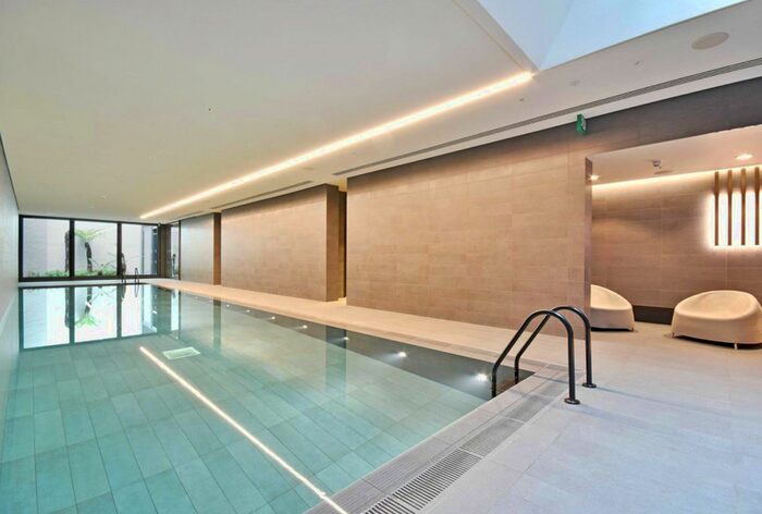 1 Bedroom Flat To Rent In Newman Street, London, W1T