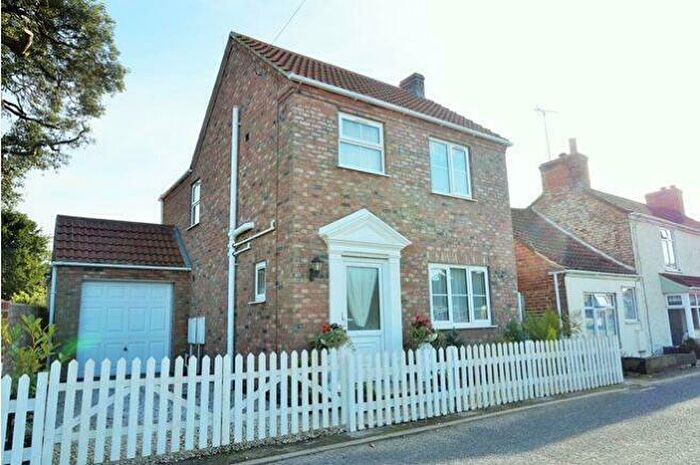 3 Bedroom Detached House To Rent In Stockhouse Lane, PE11