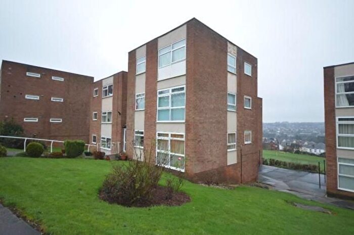 1 Bedroom Flat For Sale In Hallam Court, Pembroke Road, Dronfield, S18