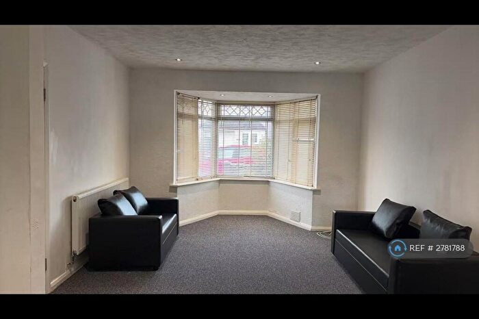 4 Bedroom Semi Detached House To Rent In North Road, Dartford, DA1