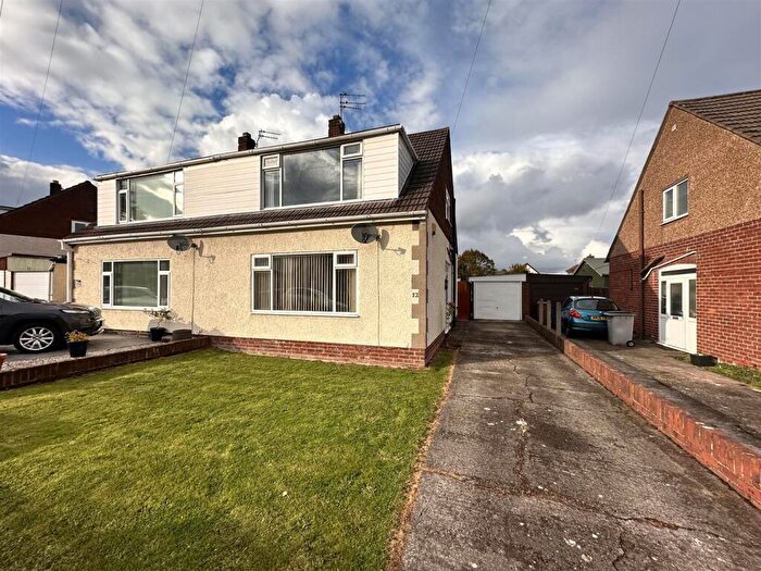 3 Bedroom Semi-Detached House To Rent In Marksway, Pensby, CH61