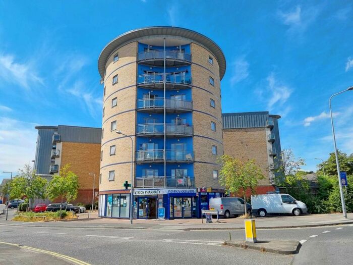 2 Bedroom Flat To Rent In Round House, Rapier Street, IP2