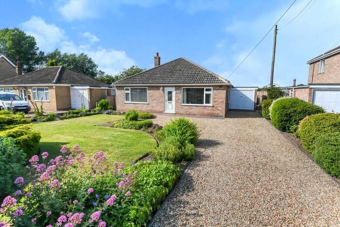 3 Bedroom Detached Bungalow For Sale In Church Way, Tydd St Mary, Lincs, PE13