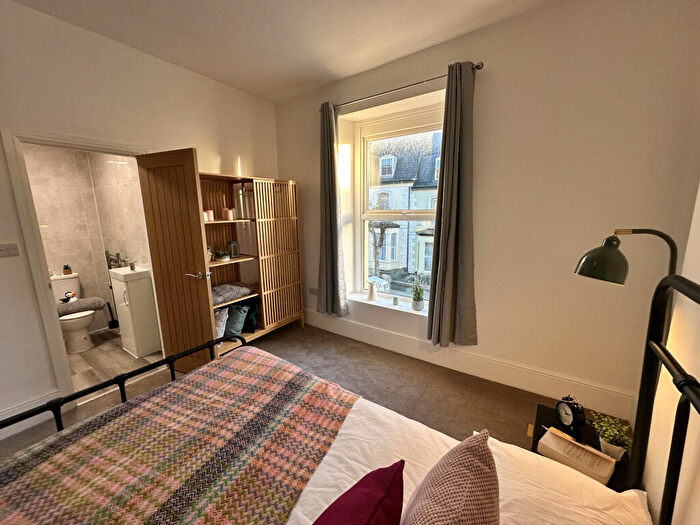 8 Bedroom Terraced House To Rent In Seaton Avenue Es, PL4