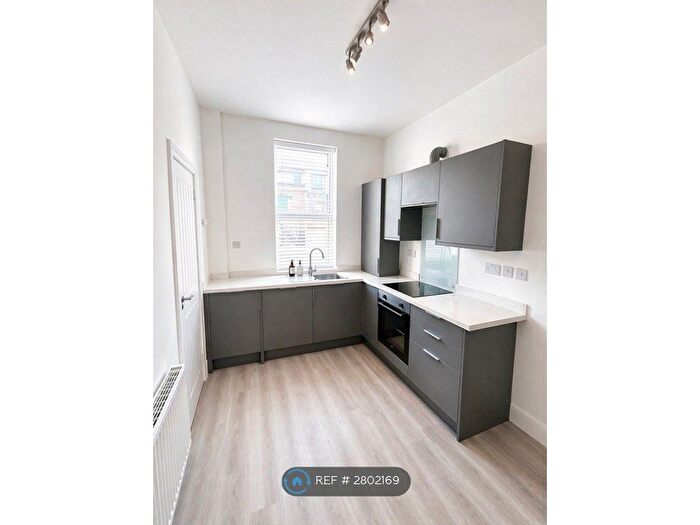 2 Bedroom End Terrace House To Rent In Vesper Place, Leeds, LS27