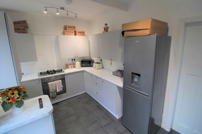 3 Bedroom Semi-Detached House To Rent In Tennyson Avenue, Sowerby Bridge, HX6