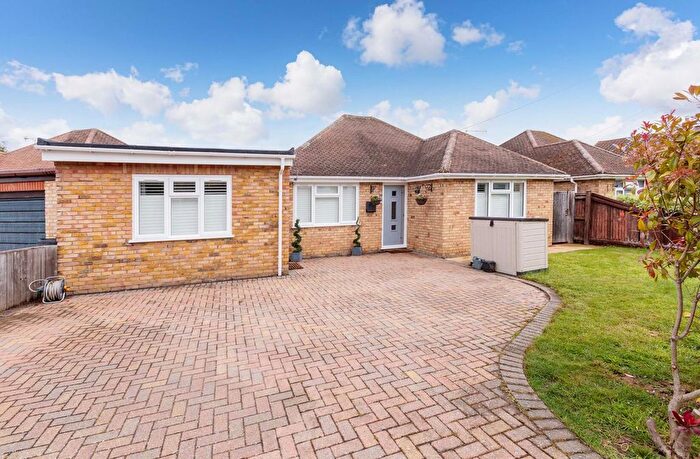 3 Bedroom Detached Bungalow For Sale In Stewart Close, Maidenhead, SL6
