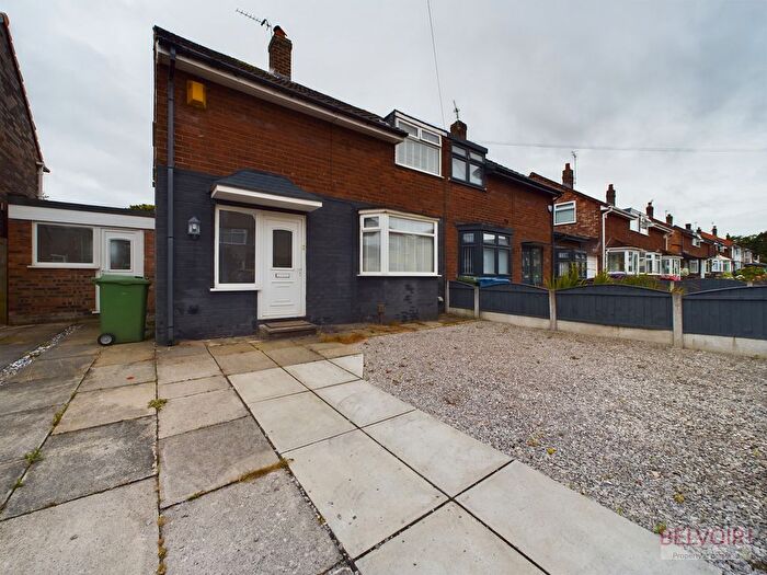 3 Bedroom Semi-Detached House To Rent In Elmtree Close, Liverpool, L12