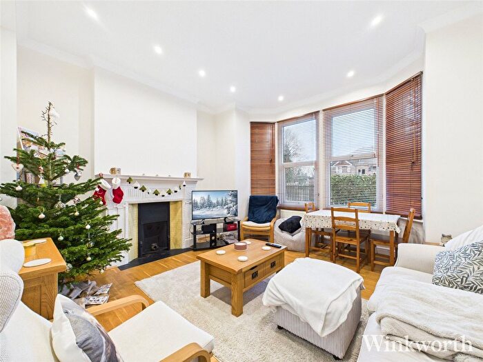 2 Bedroom Flat To Rent In Creffield Road, Ealing, London, Uk, W5