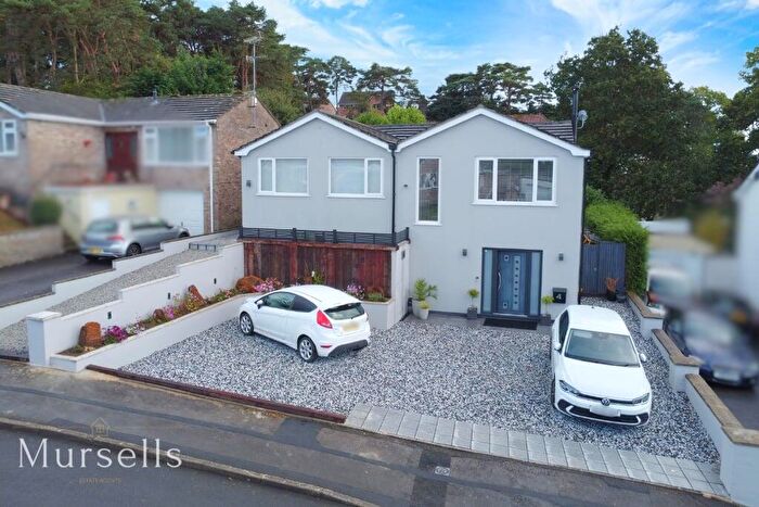 4 Bedroom Detached House For Sale In Viewside Close, Corfe Mullen, Wimborne, BH21