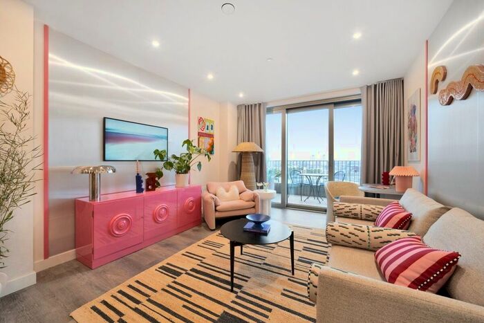 2 Bedroom Flat To Rent In Liberty Bridge Road, Olympic Park, London, E20