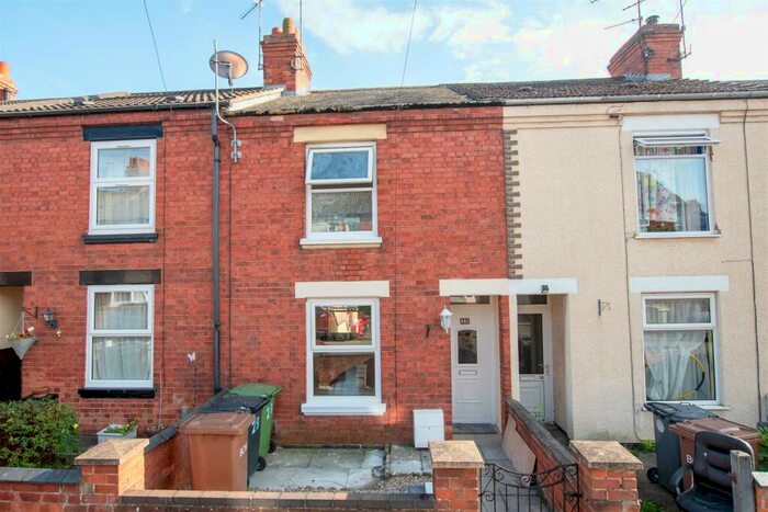 3 Bedroom Terraced House To Rent In Chace Road, Wellingborough, NN8