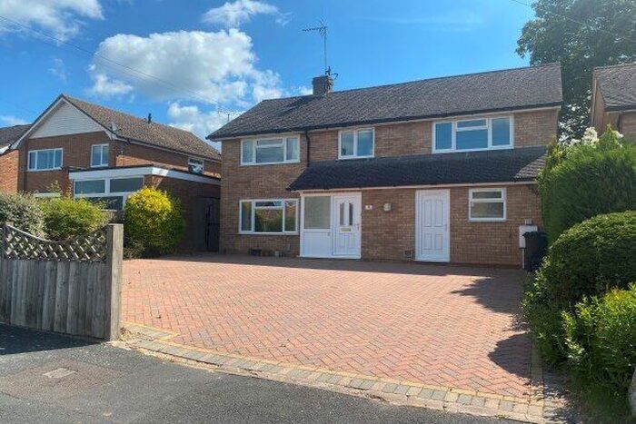 4 Bedroom Property To Rent In Keble Road, Moreton-In-Marsh, GL56