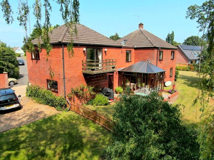 5 Bedroom Detached House To Rent In Church Close, Chedgrave, NR14