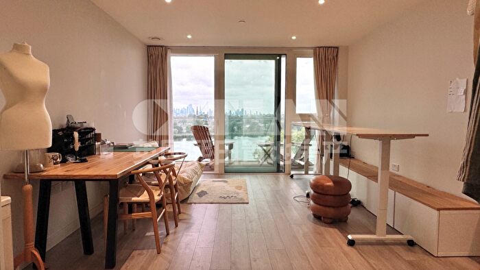 2 Bedroom Apartment For Sale In Skylark Point Woodberry Down, London, N4