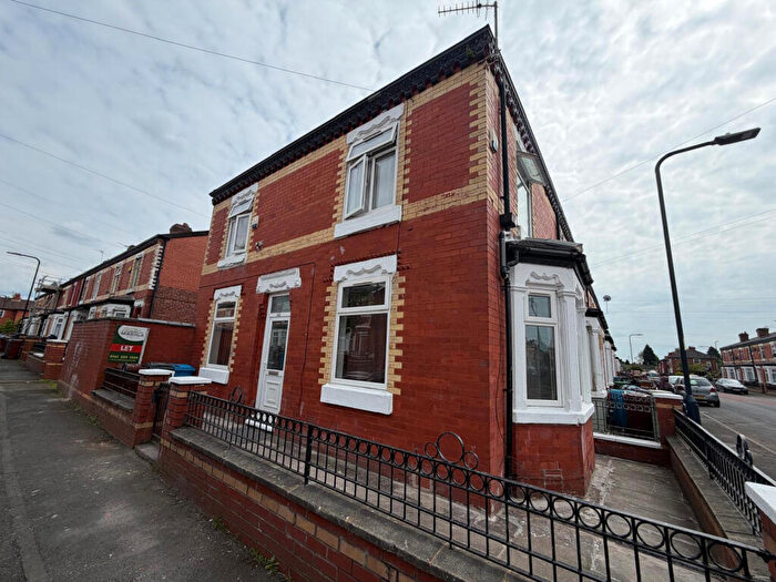 2 Bedroom Terraced House To Rent In Heathcote Road, Manchester, M18