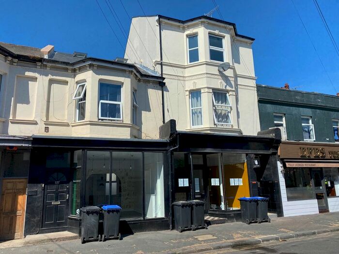 1 Bedroom Flat To Rent In Clifton Road, Worthing, BN11
