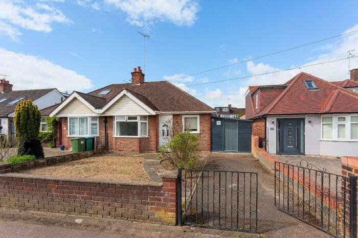2 Bedroom Bungalow To Rent In Radlett Road, Watford, Hertfordshire, WD24