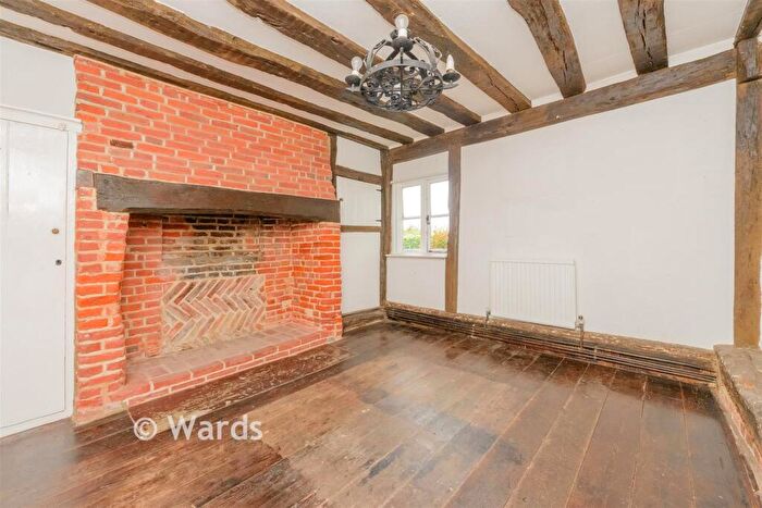 4 Bedroom Detached House For Sale In Pilgrims Way, Wouldham, Kent, ME1