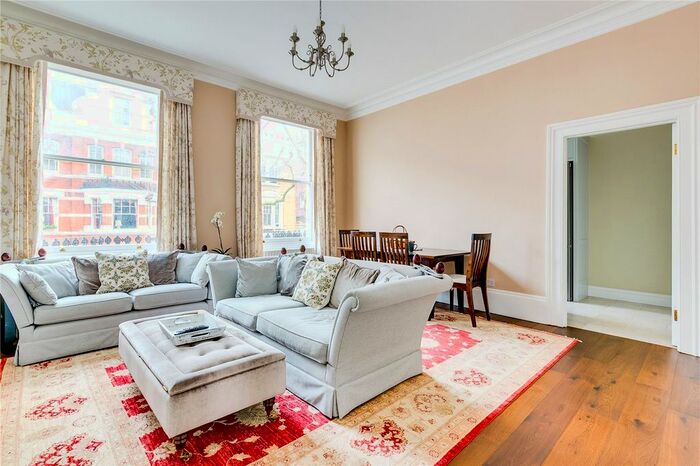 2 Bedroom Flat To Rent In Holland Park Gardens, London, W14