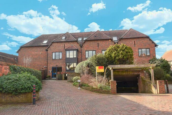 2 Bedroom Apartment To Rent In Adam Court, Henley-on-Thames, RG9