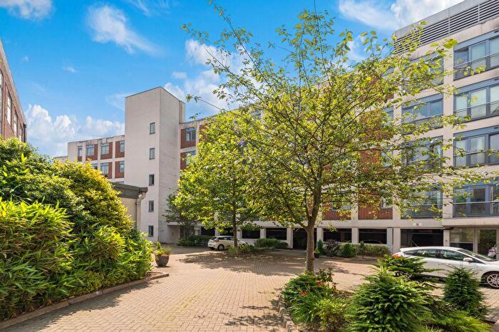 1 Bedroom Apartment To Rent In Exchange House, Crouch End, N8