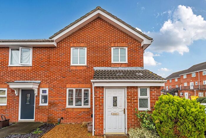 3 Bedroom End Terrace House For Sale In Cable Street, Eastleigh, Hampshire, SO50
