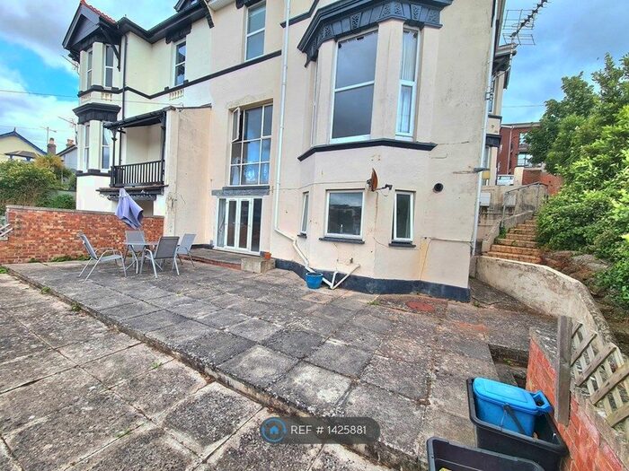 1 Bedroom Flat To Rent In Coombe Vale Road, Teignmouth, TQ14
