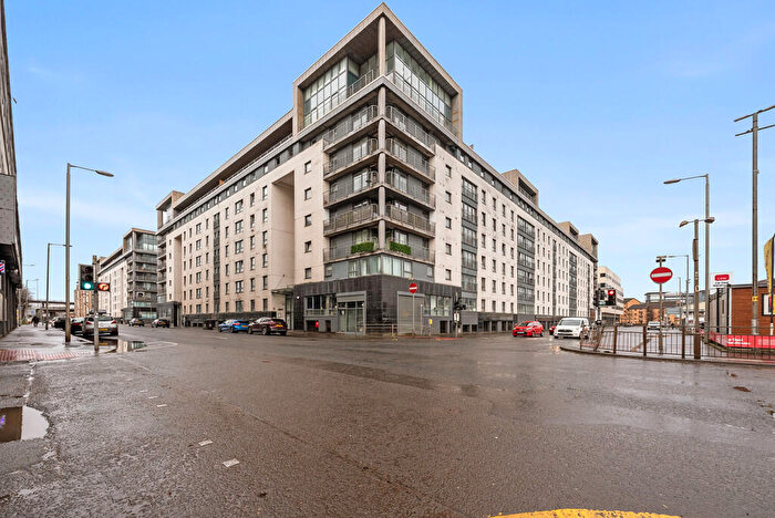 3 Bedroom Apartment For Sale In Wallace Street, City Centre, Glasgow, G5