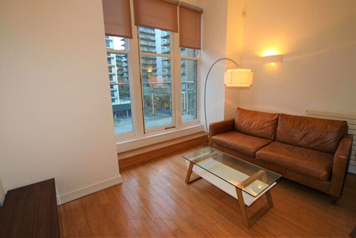 1 Bedroom Apartment To Rent In Century Buildings, St Marys Parsonage, Manchester, M3