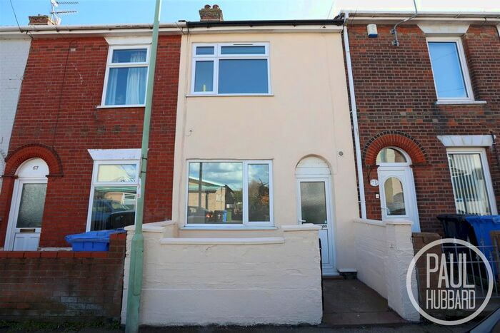 3 Bedroom Terraced House To Rent In Roman Road, Lowestoft, Suffolk, NR32