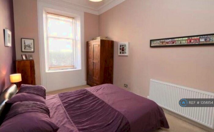 2 Bedroom Flat To Rent In Lawrence Street, Glasgow, G11