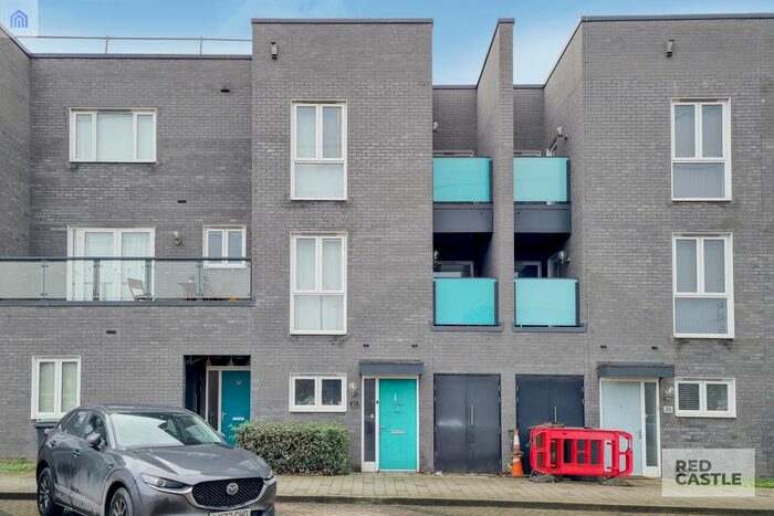 4 Bedroom Terraced House To Rent In Minter Road, Barking, Essex, IG11