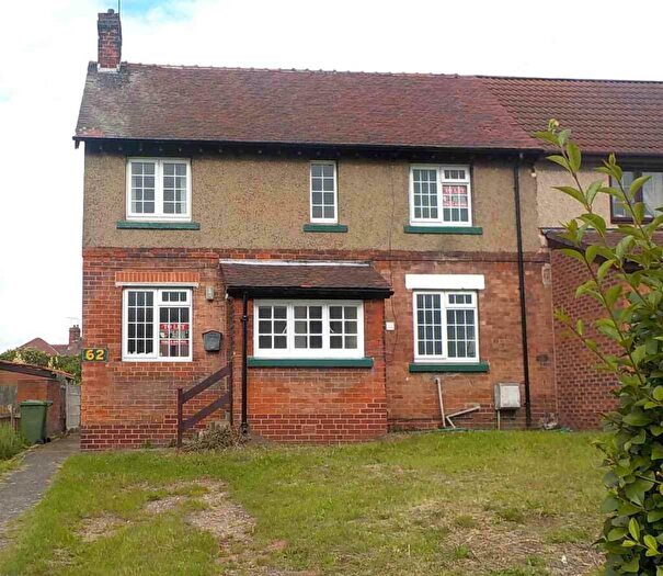 3 Bedroom Semi-Detached House To Rent In Manton Crescent, Worksop, S80