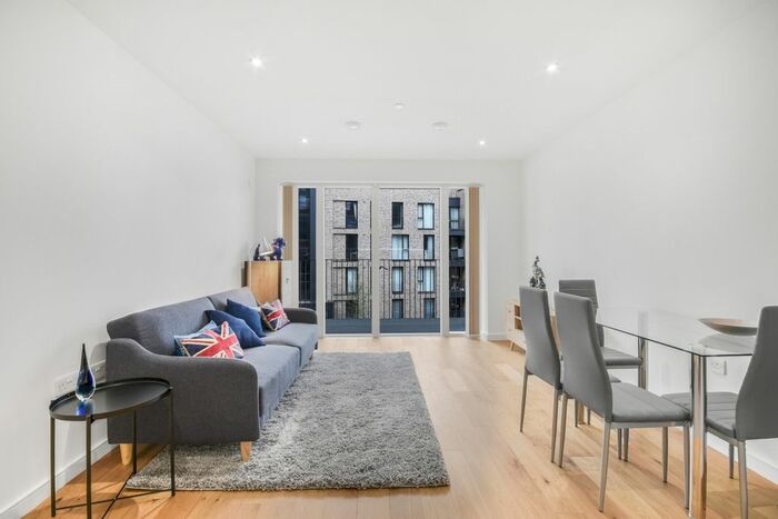 1 Bedroom Flat To Rent In Penny Brookes Street, London, E15