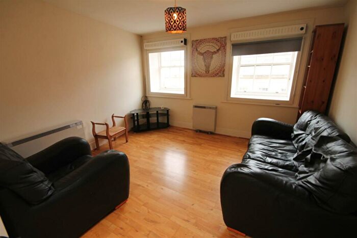 2 Bedroom Flat To Rent In Clayton Street, City Centre, Newcastle Upon Tyne, NE1