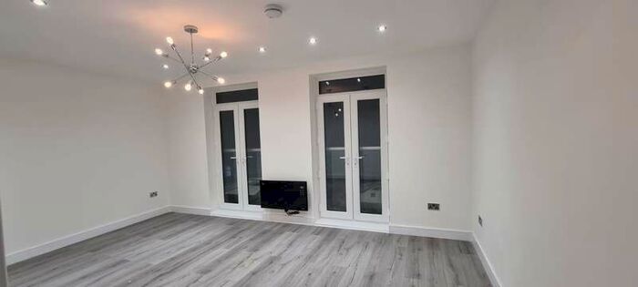 1 Bedroom Apartment To Rent In Barking Road, London, E13